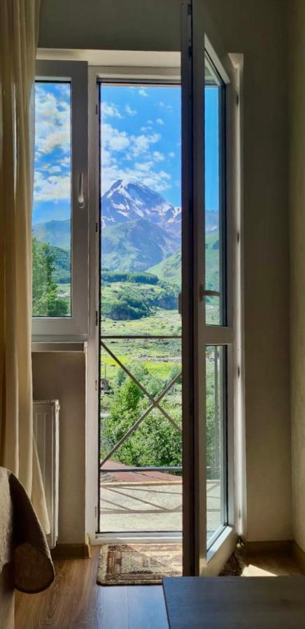 Kazbegi Inn Stepantsminda Exterior foto