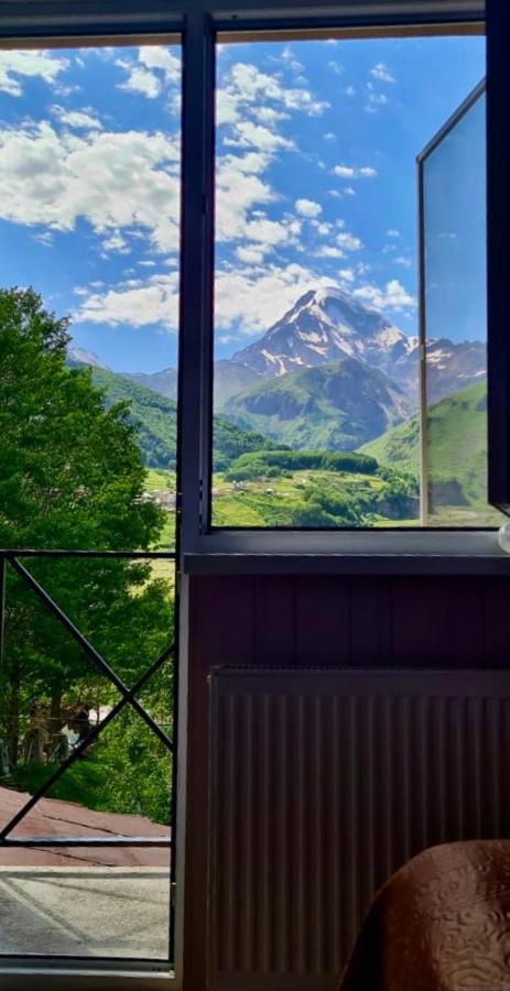 Kazbegi Inn Stepantsminda Exterior foto